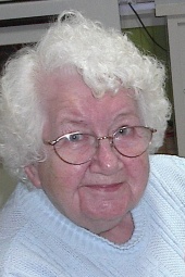 Paisiblement au CHSLD Richmond, le 20 août 2015, à l&#39;âge de 92 ans, est décédée madame Claire Richard Bourgault, fille de feu Amédée Richard et de feu ... - 116151_ClaireRichardBourgault